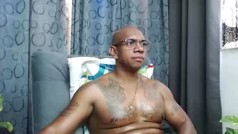 Tom Miller online show from 24, 7, 2026