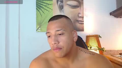 Tom muscle1 online show from 5, 2, 2025