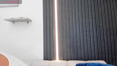 Tom muscle1 online show from 10, 9, 2025