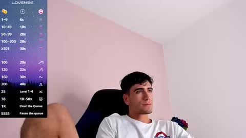 Snapshot of tom_walton chatting on 3, 12, 2024 tom online show from 3, 12, 2024