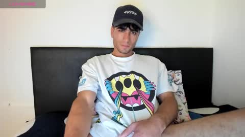 Snapshot of tom_walton chatting on 7, 2, 2025 tom online show from 7, 2, 2025