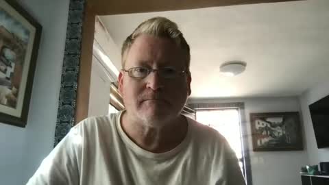 Hola online show from 28, 1, 2025