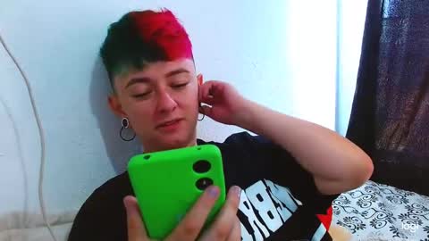 Blue online show from 23, 2, 2025