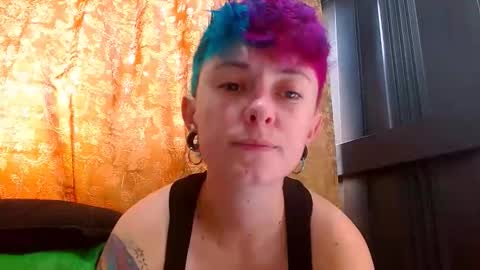 Snapshot of tomboyblue chatting on 23, 5, 2026 Blue online show from 23, 5, 2026