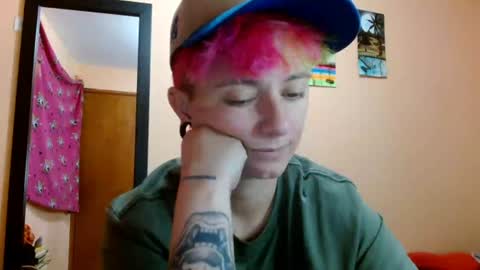 Snapshot of tomboyblue chatting on 18, 7, 2026 Blue online show from 18, 7, 2026
