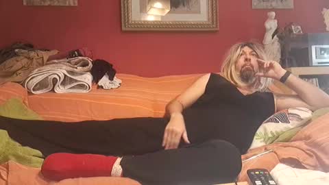 Snapshot of tomcatos1 chatting on 3, 2, 2025 Deborah la mas puta online show from 3, 2, 2025