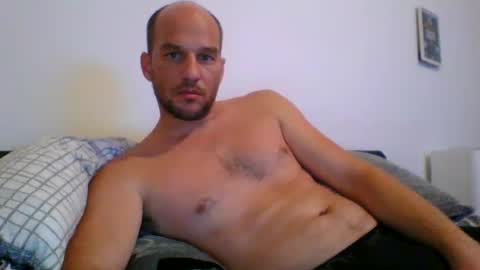 tome55555 online show from 8, 7, 2026