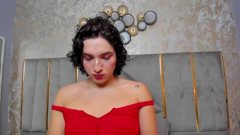 Snapshot of tomlondon_ chatting on 6, 2, 2025 online show from 6, 2, 2025