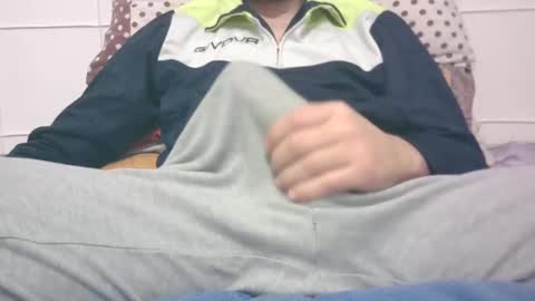 Snapshot of tommaso9046 chatting on 29, 12, 2024 tommaso9046 online show from 29, 12, 2024