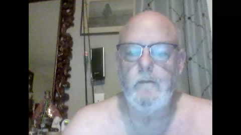 Snapshot of tommierose chatting on 22, 10, 2025 Tommie online show from 22, 10, 2025