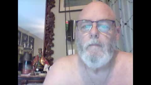 Snapshot of tommierose chatting on 25, 11, 2025 Tommie online show from 25, 11, 2025