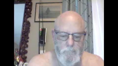 Snapshot of tommierose chatting on 16, 12, 2025 Tommie online show from 16, 12, 2025