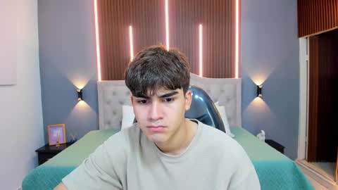 Tommy  online show from 10, 9, 2025