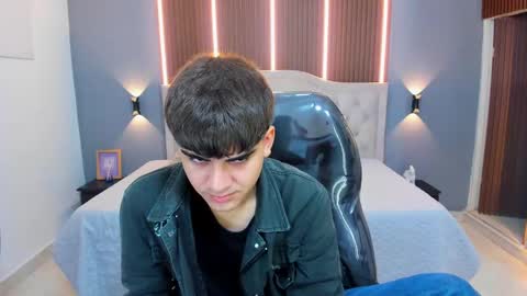 Tommy  online show from 5, 10, 2025