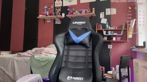 Snapshot of tommy__gun_ chatting on 13, 12, 2024 Tommy and Katana online show from 13, 12, 2024