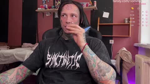 Snapshot of tommy__gun_ chatting on 15, 12, 2024 Tommy and Katana online show from 15, 12, 2024