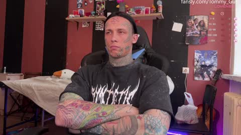 Snapshot of tommy__gun_ chatting on 16, 12, 2024 Tommy and Katana online show from 16, 12, 2024