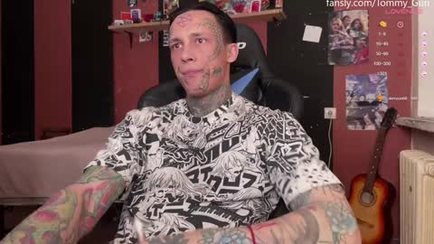 Snapshot of tommy__gun_ chatting on 18, 12, 2024 Tommy and Katana online show from 18, 12, 2024