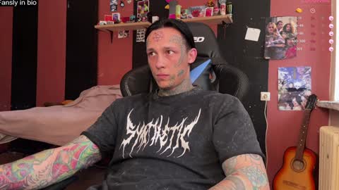 Snapshot of tommy__gun_ chatting on 1, 1, 2025 Tommy and Katana online show from 1, 1, 2025