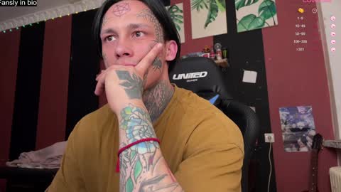 Snapshot of tommy__gun_ chatting on 3, 1, 2025 Tommy and Katana online show from 3, 1, 2025