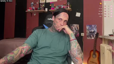 Snapshot of tommy__gun_ chatting on 10, 1, 2025 Tommy and Katana online show from 10, 1, 2025