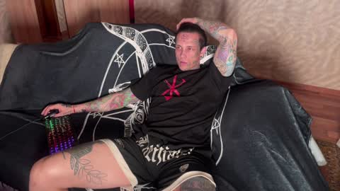 Snapshot of tommy__gun_ chatting on 30, 1, 2025 Tommy and Katana online show from 30, 1, 2025