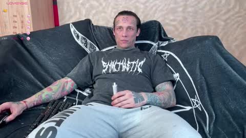 Snapshot of tommy__gun_ chatting on 19, 2, 2025 Tommy and Katana online show from 19, 2, 2025