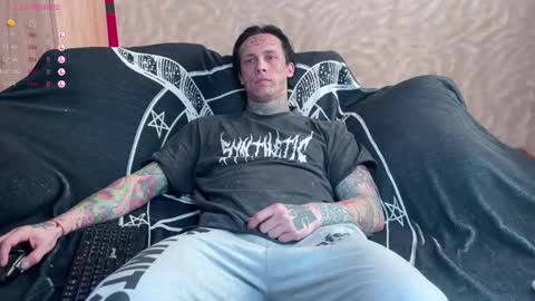 Snapshot of tommy__gun_ chatting on 20, 2, 2025 Tommy and Katana online show from 20, 2, 2025