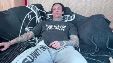 Snapshot of tommy__gun_ chatting on 21, 2, 2025 Tommy and Katana online show from 21, 2, 2025