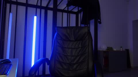  tommy burnzzz  online show from 21, 1, 2025