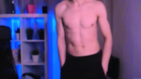 Snapshot of tommy_cabrio chatting on 17, 12, 2025 Tommy online show from 17, 12, 2025