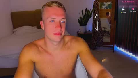 Tommy online show from 4, 12, 2025