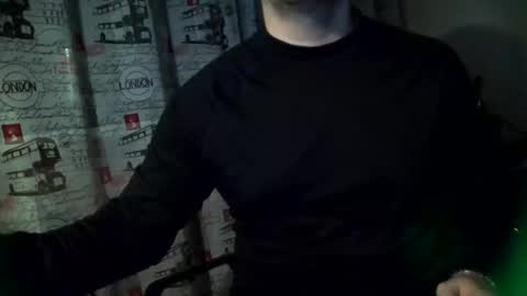 Snapshot of tommy_li_2 chatting on 13, 12, 2024 Tommi Li online show from 13, 12, 2024