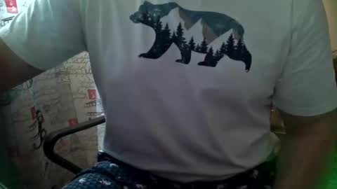 Snapshot of tommy_li_2 chatting on 22, 12, 2024 Tommi Li online show from 22, 12, 2024