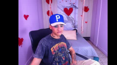 tommy_sweet1 online show from 16, 2, 2025