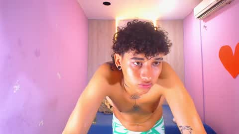 tommy_sweet1 online show from 9, 3, 2025