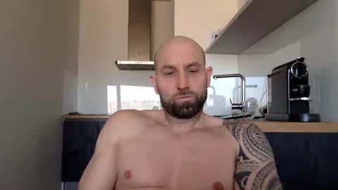 Thomas Fit online show from 7, 3, 2025