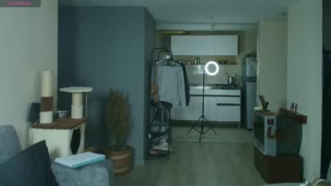 leyla  online show from 27, 9, 2025