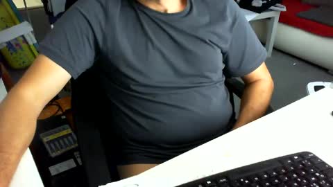 Tom online show from 13, 10, 2025