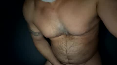 Snapshot of tomusa2 chatting on 1, 2, 2026 tomusa2 online show from 1, 2, 2026