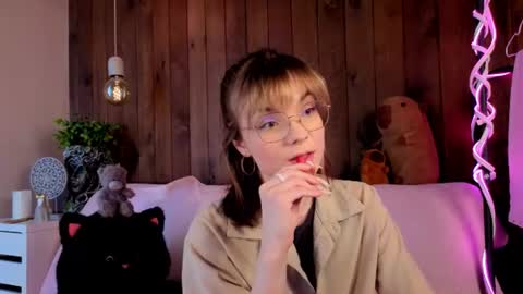 Snapshot of tonitatooker chatting on 10, 7, 2026 Melissa online show from 10, 7, 2026