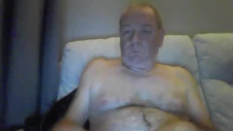 Snapshot of tony14712 chatting on 16, 11, 2025 tony14712 online show from 16, 11, 2025
