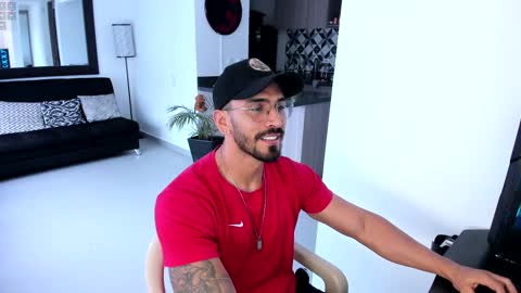 tony muscle1 online show from 7, 1, 2025