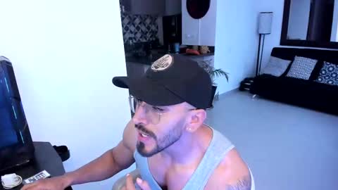 tony muscle1 online show from 7, 3, 2025