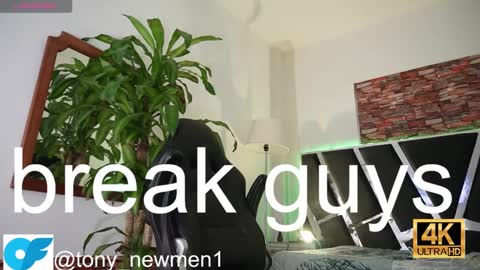 Snapshot of tony_newmen chatting on 15, 12, 2024 tony online show from 15, 12, 2024