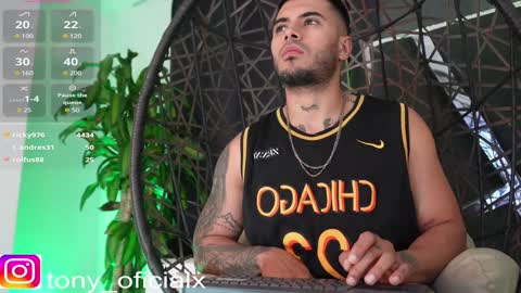 Snapshot of tony_newmen chatting on 26, 1, 2025 tony online show from 26, 1, 2025