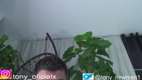 Snapshot of tony_newmen chatting on 12, 10, 2025 tony online show from 12, 10, 2025