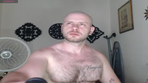 Snapshot of tony_white_7 chatting on 22, 5, 2026 TONY online show from 22, 5, 2026