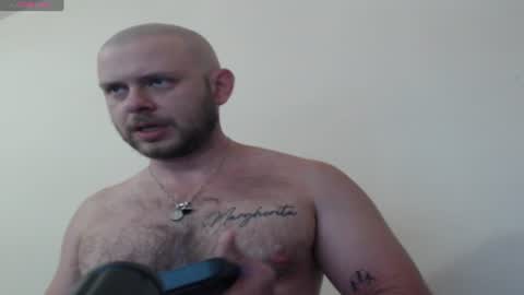 Snapshot of tony_white_7 chatting on 4, 7, 2026 TONY online show from 4, 7, 2026