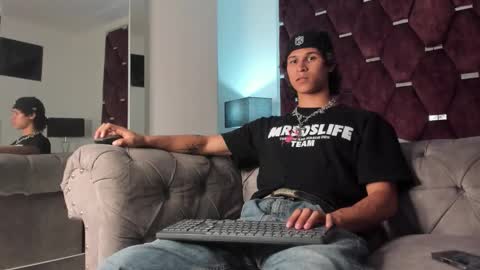 Tony Benedetti online show from 7, 2, 2026